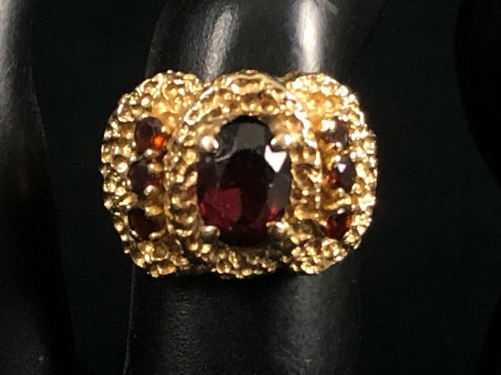 Stunning Vintage Custom Made 14K Gold Garnet Cocktail Ring Size 6.5
