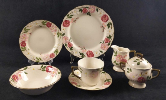 32 Vintage Cameo Florals Fine China Dinnerware CF1