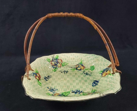 Vintage Tashiro Shoten Japanese Porcelain Baske