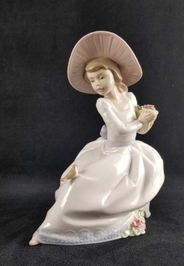 Simpatico Ruisenor THE NIGHTINGALE'S SONG Nao by Lladro