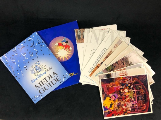 Walt Disney World 25th Anniversary Press Book Media Guide Pictures 1996 English D