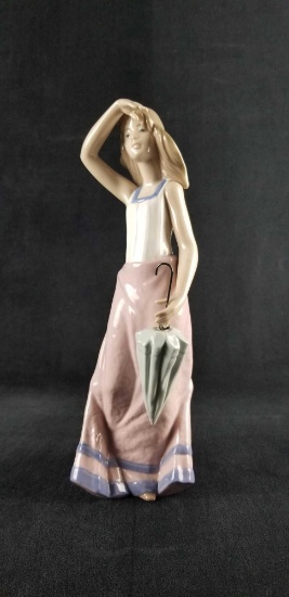 Joven Verano Young Summer Nao by Lladro