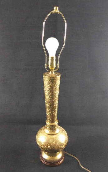 Middle Eastern Ornate Leaf Carved Brass Table Lamp A