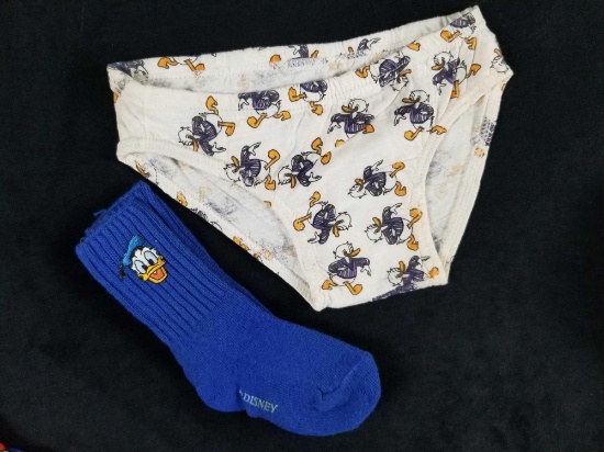Never Been Worn Vintage Donald Duck Footwear Socks Underpants Underwear
