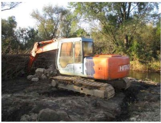 Insurance Claim: 1995 Hitachi Excavator EX 120-3