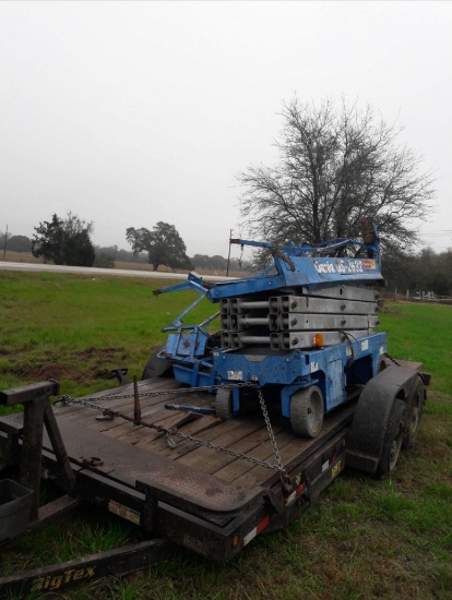 Insurance Claim: 2015 Genie 26' Scissor Lift