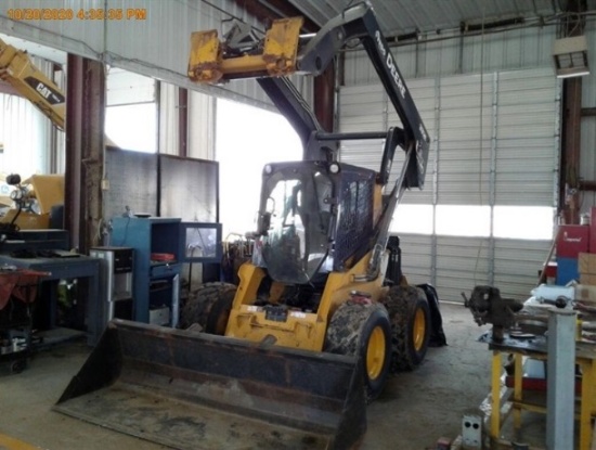 Insurance Claim: 2015 John Deere 332E Skid Steer