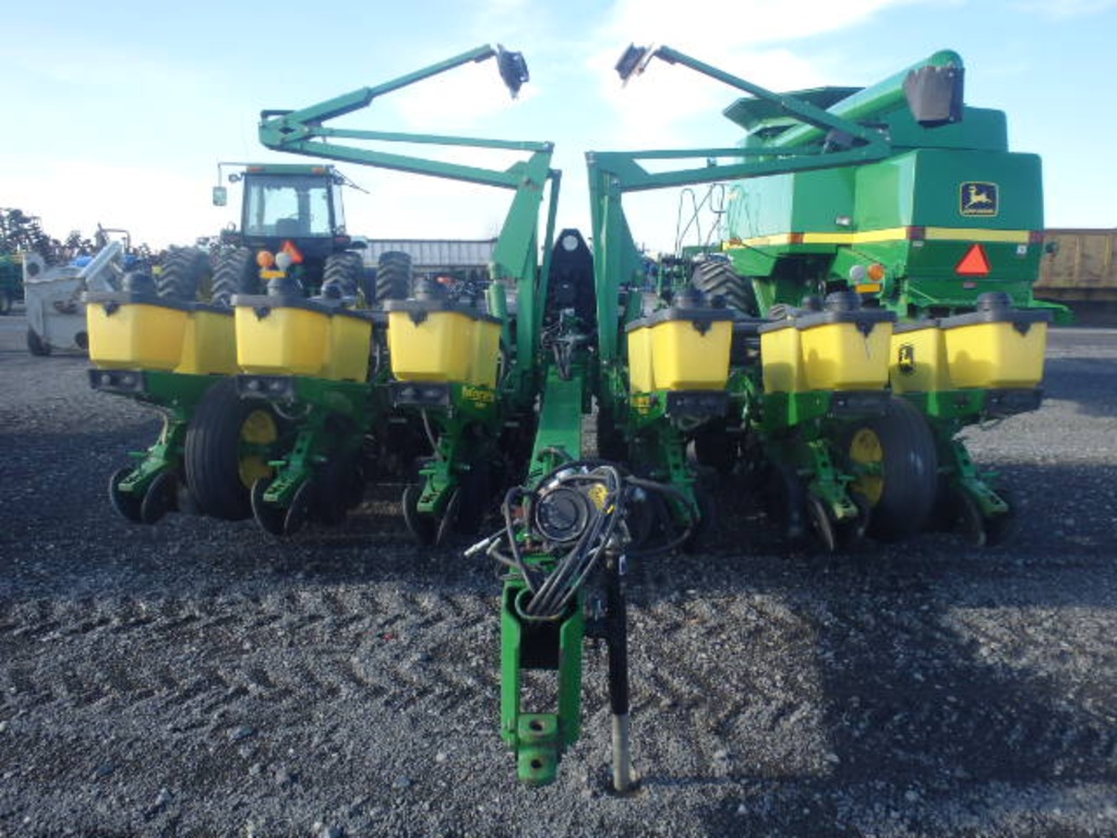 Large Farm Machinery Consignment Auction (Ring 2)