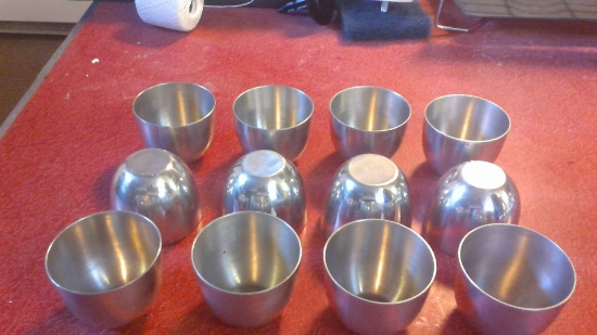12 Stainless steel custard cups