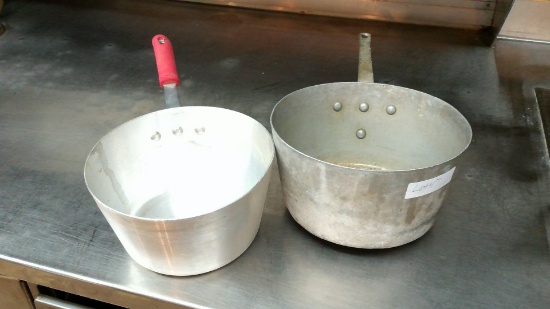 Set of 2 Pots