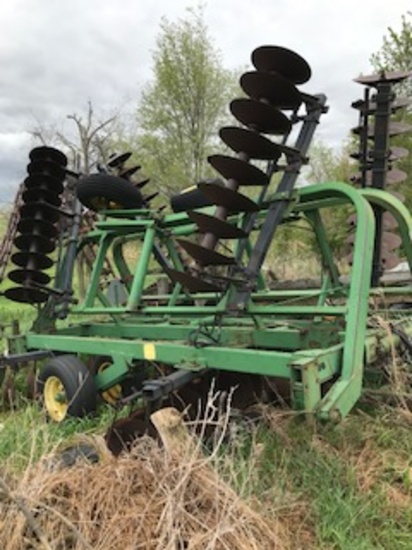 John Deere 230 Harrow