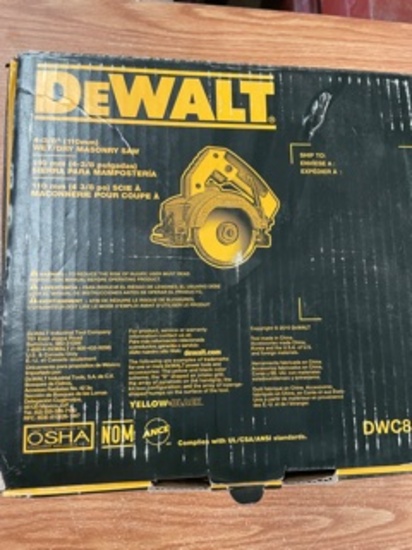 Dewalt DWC860W 4 3/8" Wet/Dry Masonry Saw NIB