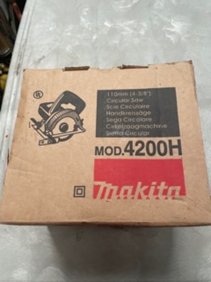 Makita 4200H 4 3/8" Circular Saw NIB