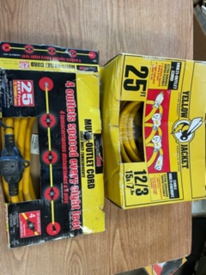 50' 12 Gauge  3 Wire Extension Cord w/extra plugs NEW