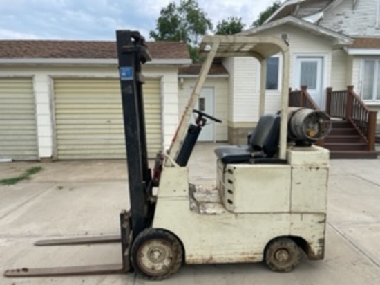 Allis Chalmers AU1593 LP Fork Lift