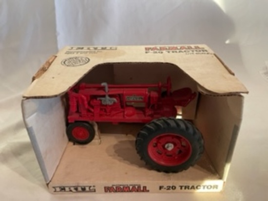 Farmall F-20 1/16 Scale ERTL