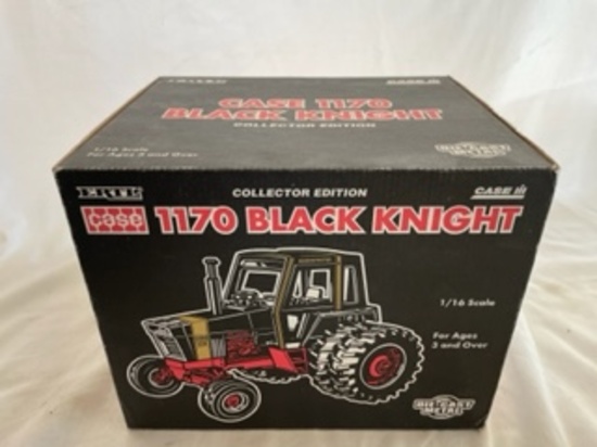 Case 1170 Black Knight 1/16 Scale ERTL Collector Edition