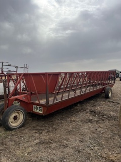 H&S 24' SLANT BAR FEEDER WITH END CAPS