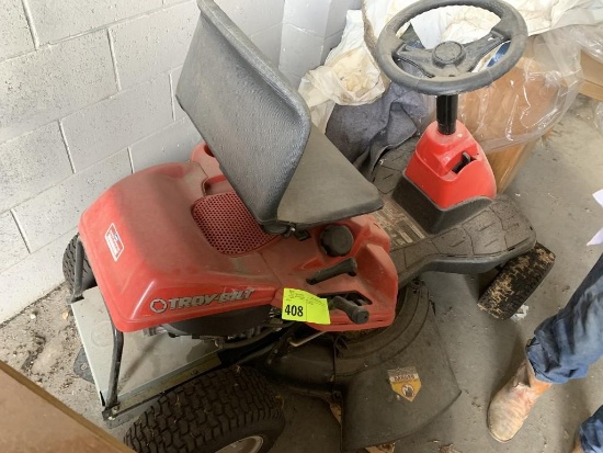 Troy-Bilt Riding Mower - Briggs , 30" Cut