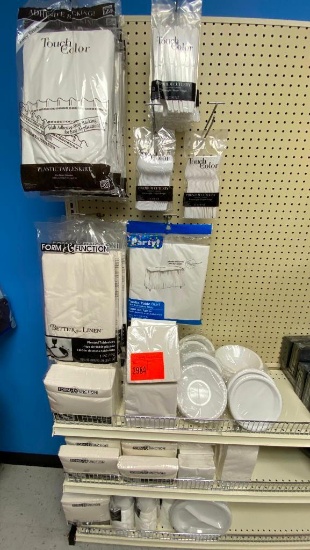 10 Form & Function BN 12 Form & Function Dinner Napkins 6 Form & Function Table Skirt 5 White 10"