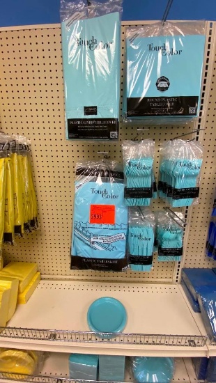 4 Pastel Blue 10" Plastic Plt 3 Pastel Blue 16oz Cup 1 Pastel Blue 7" Plastic Plt 5 Pastel Blue BN