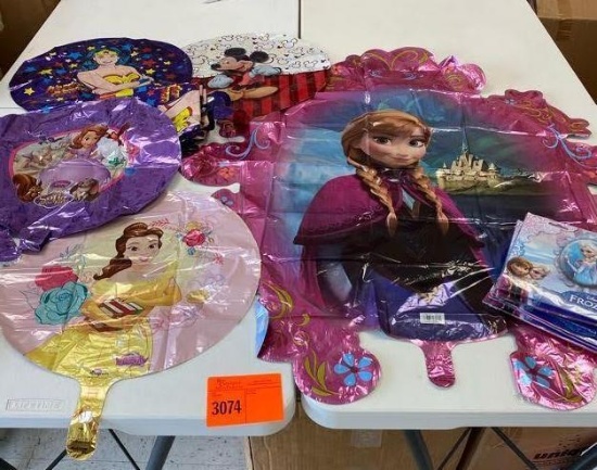 12 BEAUTY AND THE BEAST - FLT (20) 8 FROZEN SHAPE 31" (9) 1 Mickey Portrait HX (24) 3 SOFIA THE