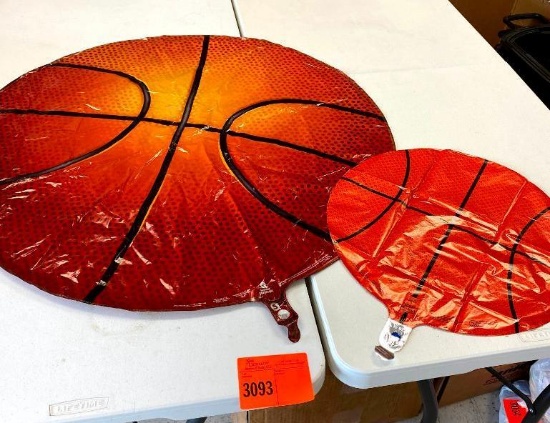 13 BASKETBALL CHAMPIONSHIP 18" (66) 6 36" Basketball Shape Foil (142)