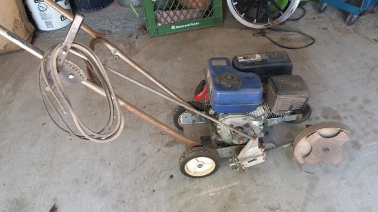 Gas powered Lawn Edger