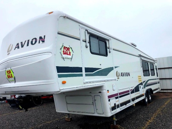 1998 Avion Travel Trailer 5th Wheel