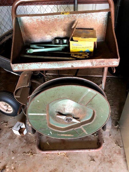Strap Machine