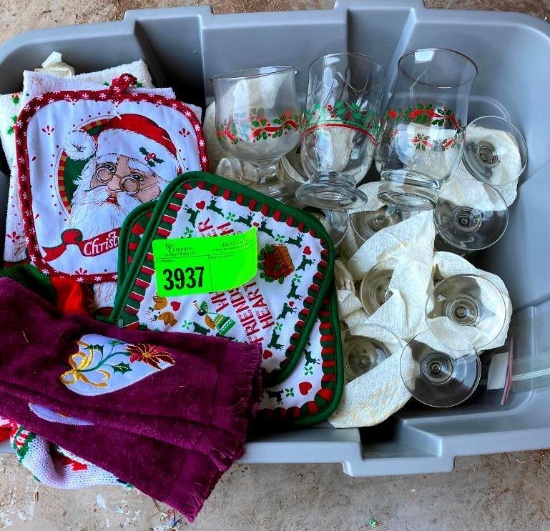 Christmas Glassware, Pot Holder & Hand Towels