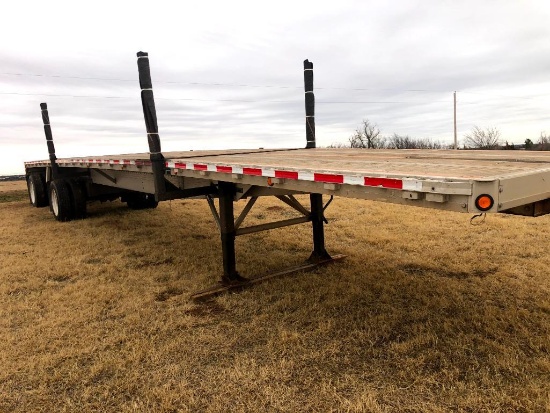 45ft 1999 Reitnouer Flatbed Trailer