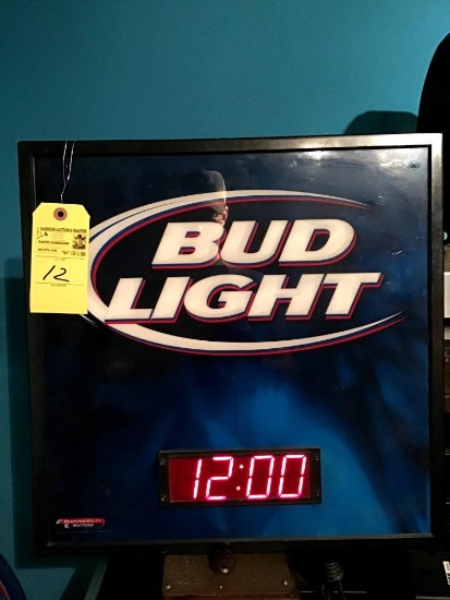 Bar Bud Light Clock