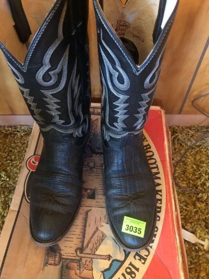 Size 10D Cowboy Boot