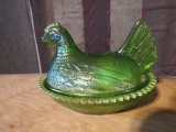 VINTAGE INDIANA GLASS GREEN CARNIVAL CANDY DISH & CHICKEN NEST.