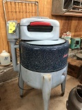 VINTAGE MAYTAG WASHER