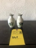 VINTAGE JAPANESE BUD VASES