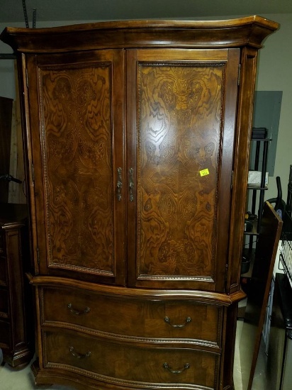 Armoire