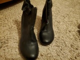Black mid heel booties size 7.5 M