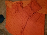 Orange tufted Queen quilt and 2 shams