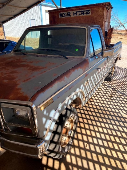 1984 Ford F-150 Pickup Truck - Starts & Runs Great