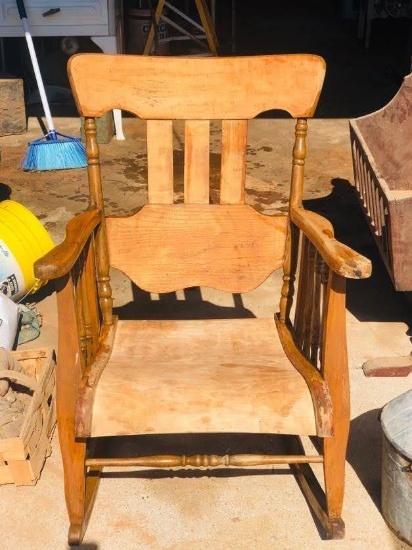 Wooden Rocking Chair