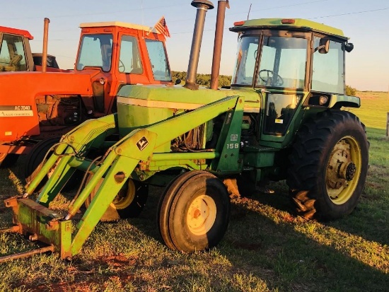 John Deere 4430