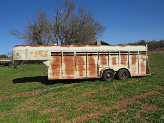 Sooner 20x6 covered trailer, stock trailer