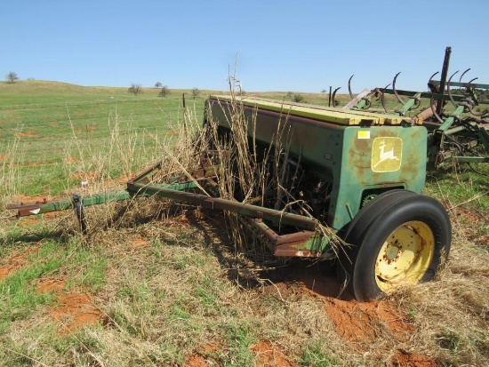 JD 8300 drill, single disk