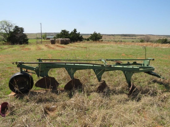 JD 4 bottom semi mount plow