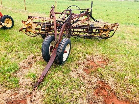 New Holland model 56 ser. No. 46708 had left hand delivery - new tires