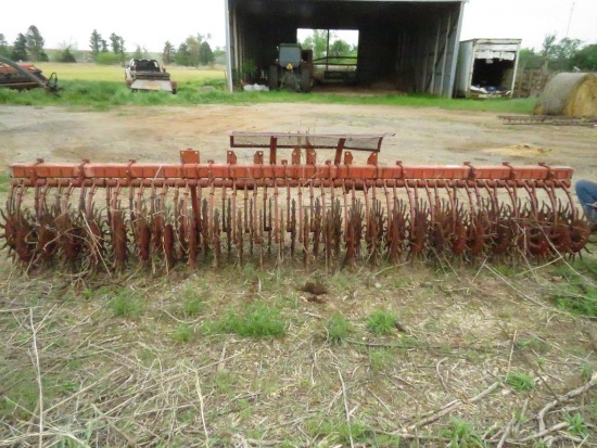 Model 3415 15 ft 3 pt rotary hoe