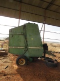 John Deere 430 Baler