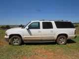 2001 White Suburban